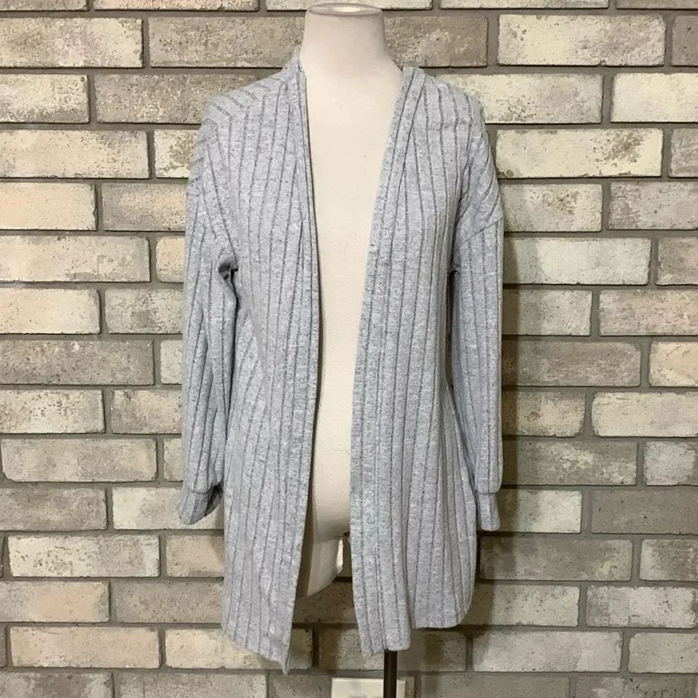 3for$20 cardigan size 6